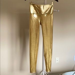 Size S Festive Metallic Gold Goldsheep Leggings